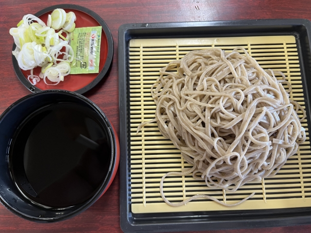 十割そばは健康にいい？ダイエットに効く？十割そばの健康効果と栄養価を解説